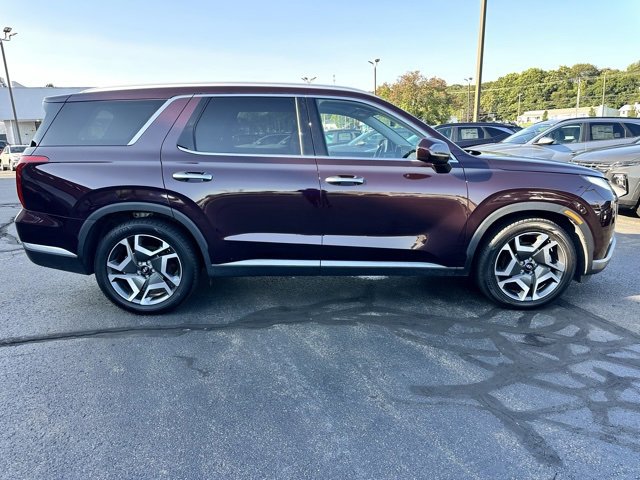 Used 2023 Hyundai Palisade Limited w/ Cargo Package image 4
