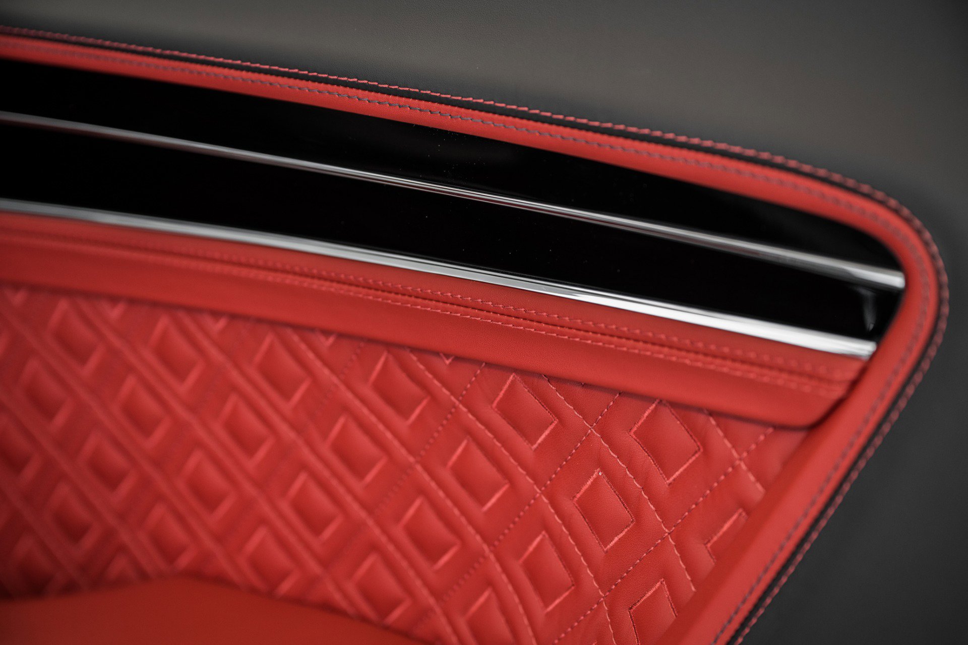 Used 2023 Bentley Continental GT V8 image 38