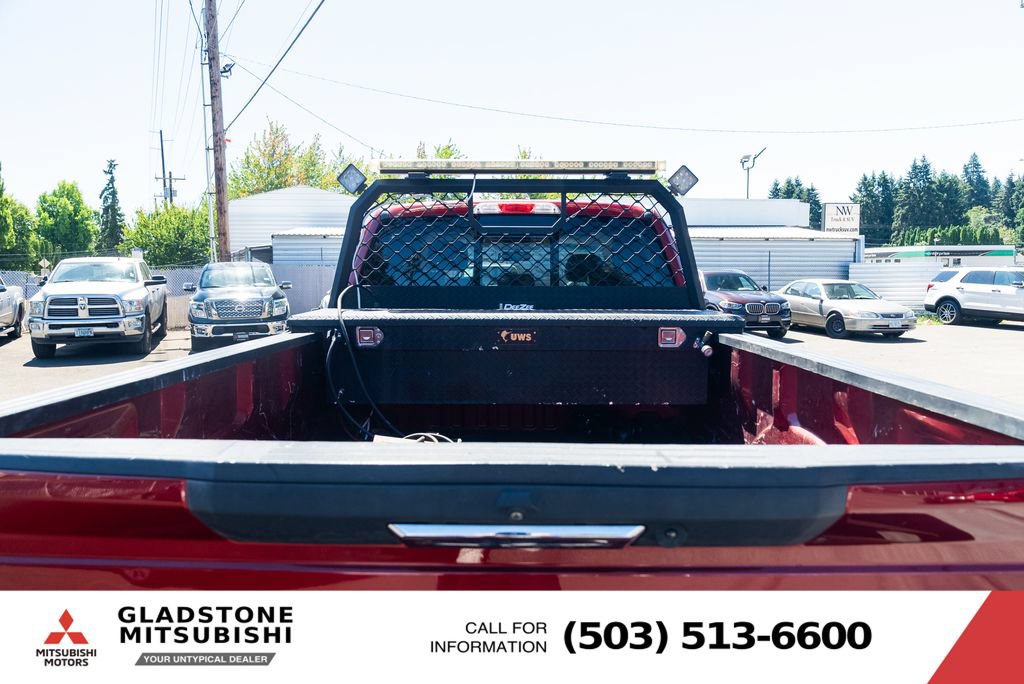 Used 2017 Ford F350 Lariat AWD/4WD image 9