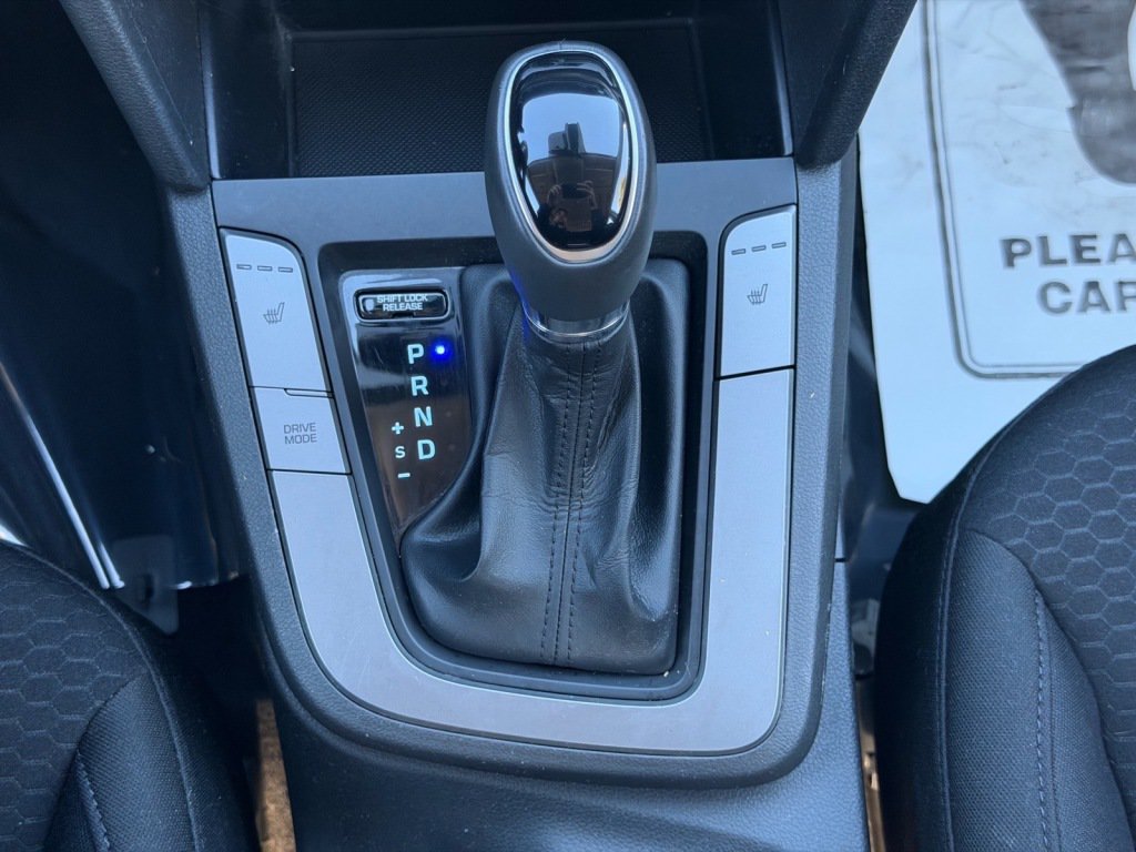 Used 2020 Hyundai Elantra Value Edition w/ Cargo Package (C1) FWD image 15
