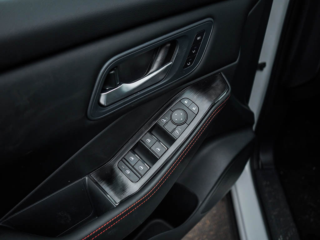 New 2026 Nissan Rogue SV w/ Rock Creek Premium Package image 19