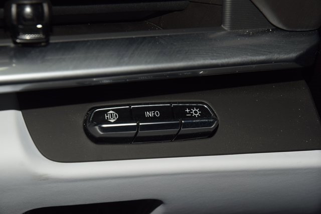 Used 2023 Chevrolet Corvette Stingray Premium Conv w/ Z51 Performance Package image 29