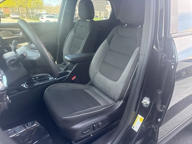 Used 2021 Chevrolet TrailBlazer LT w/ Convenience Package AWD/4WD image 11