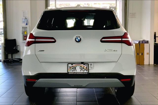 Used 2025 BMW X3 xDrive30i image 4