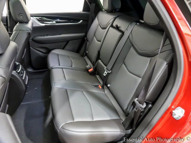 New 2025 Cadillac XT5 Premium Luxury w/ LPO, Floor Liner Package AWD/4WD image 9