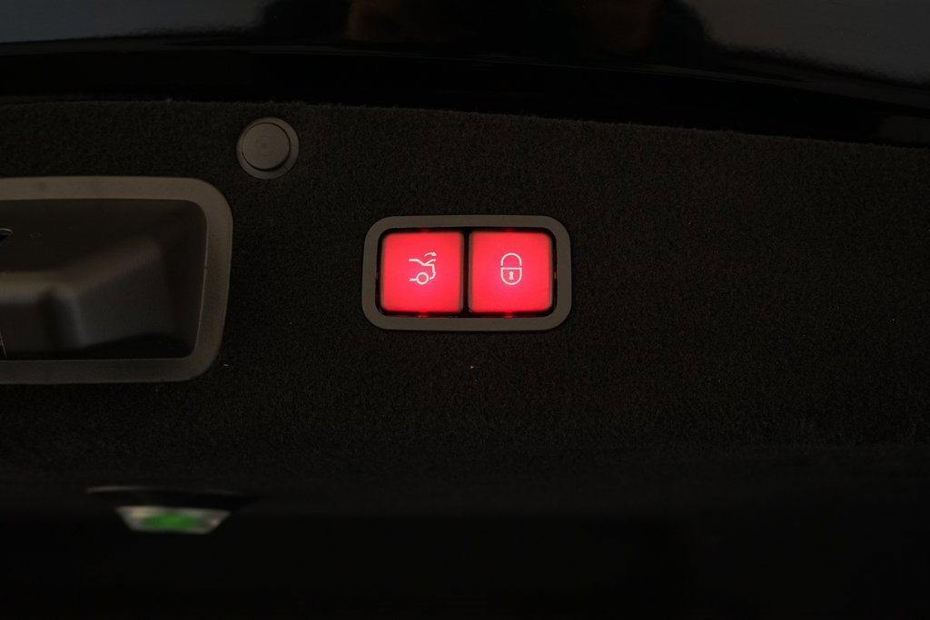 Used 2019 Mercedes-Benz S 63 AMG S 4MATIC Sedan image 31