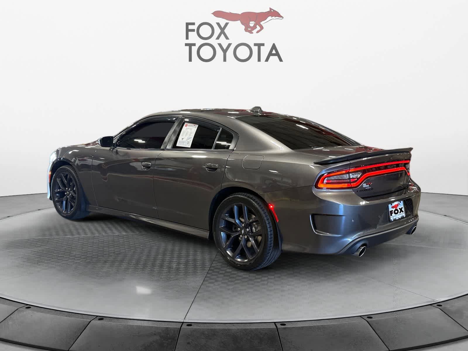 Used 2020 Dodge Charger R/T w/ Blacktop Package RWD image 4