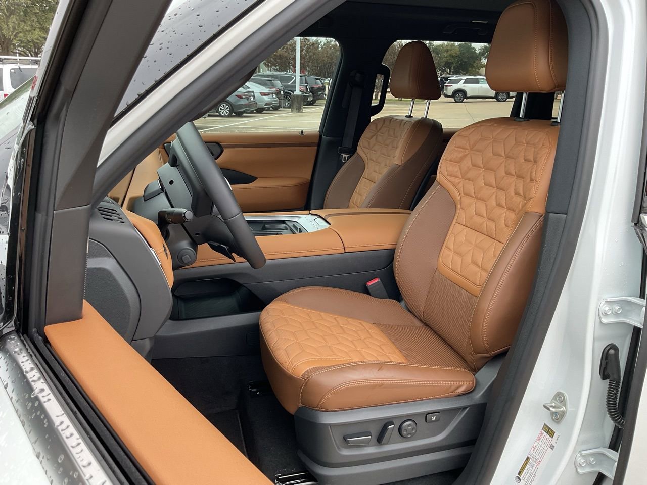 New 2026 Nissan Armada Platinum Reserve image 16