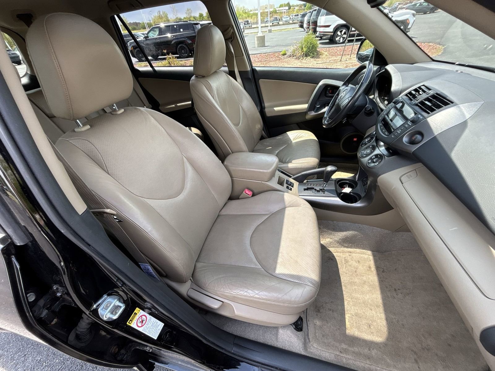 Used 2010 Toyota RAV4 Limited FWD image 25