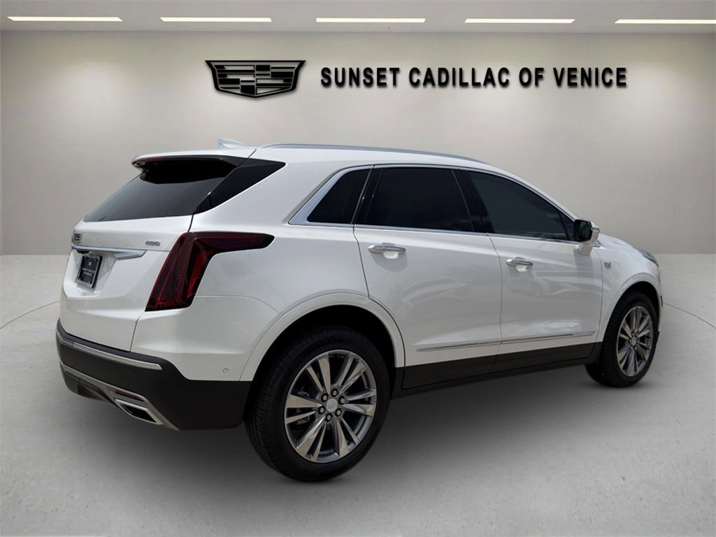 New 2026 Cadillac XT5 Premium Luxury w/ Driver Assist Package FWD image 3