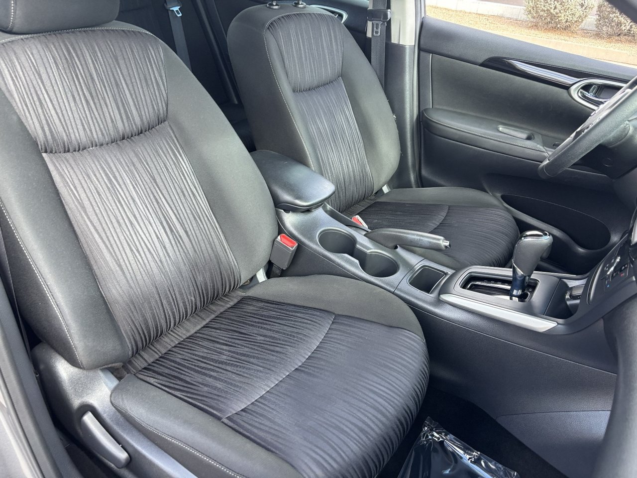 Used 2019 Nissan Sentra SV FWD image 8