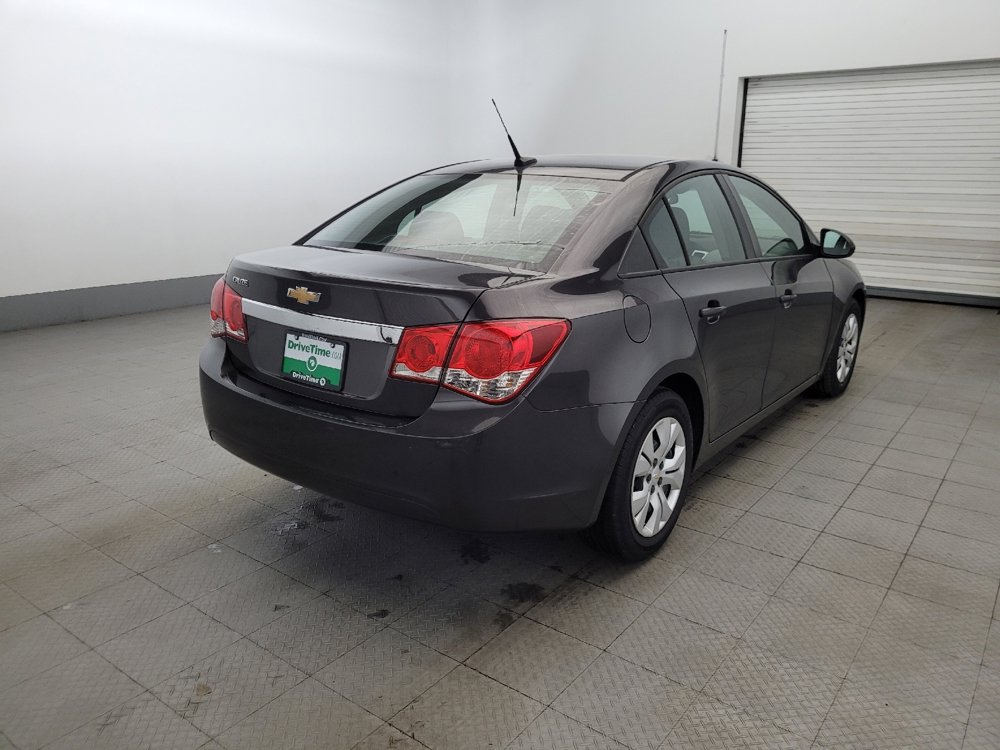 Used 2014 Chevrolet Cruze LS image 9