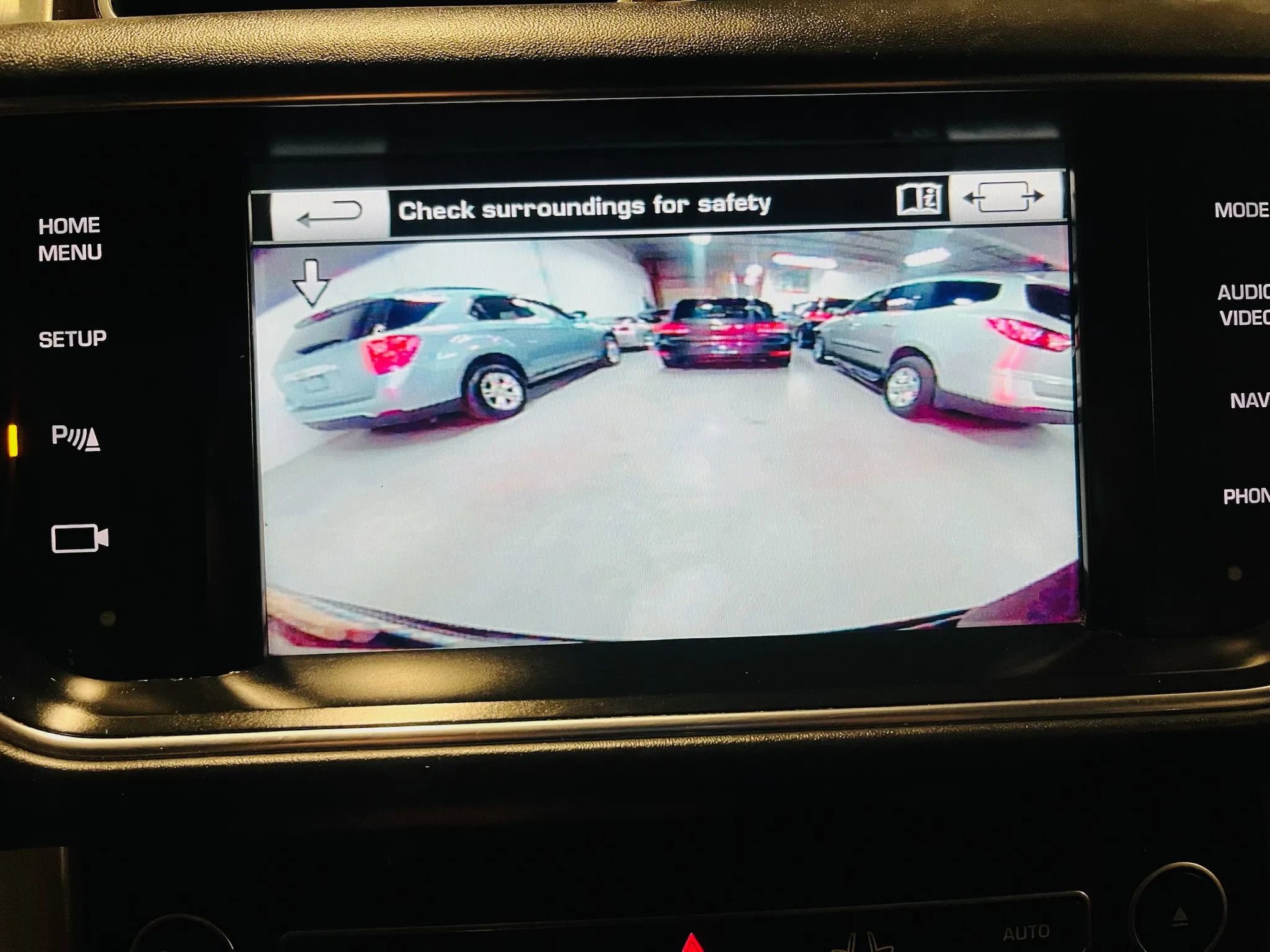 Used 2015 Land Rover Range Rover Supercharged AWD/4WD image 19