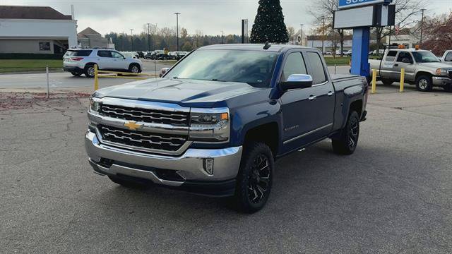 Used 2018 Chevrolet Silverado 1500 LTZ w/ Sport Package AWD/4WD image 4