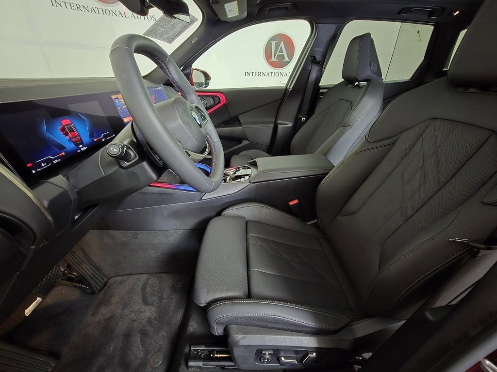 Used 2025 BMW X3 xDrive30i w/ Premium Package image 15