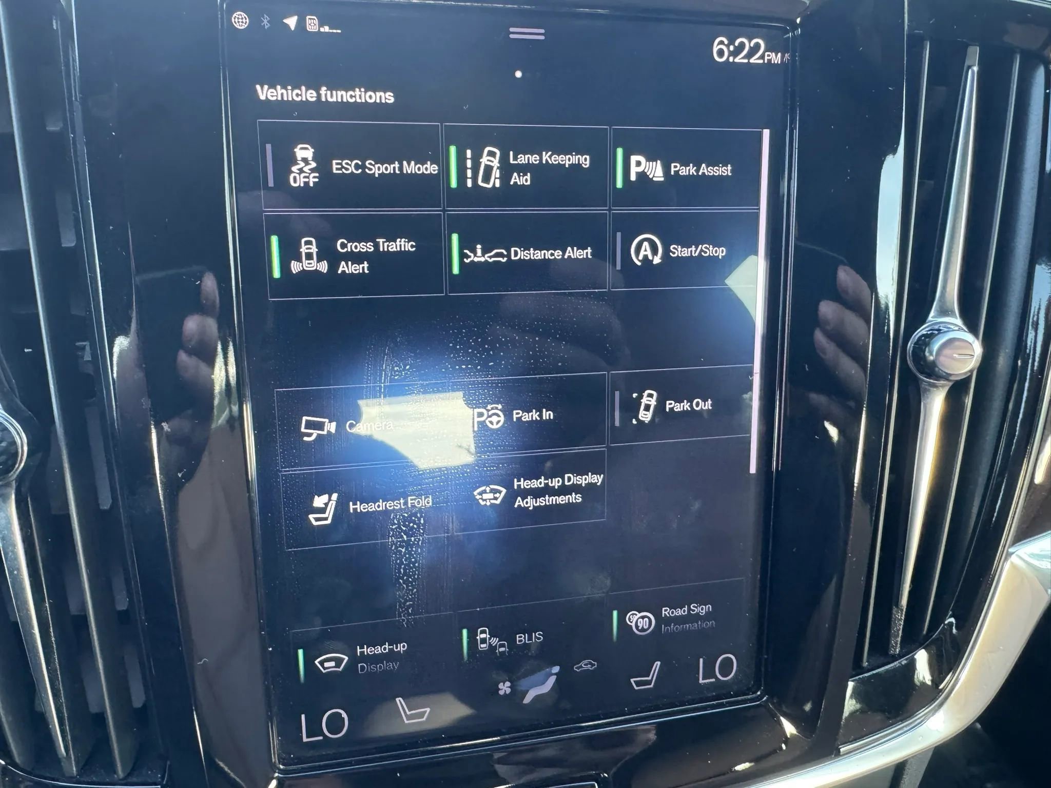 Used 2019 Volvo S90 T6 Momentum image 21