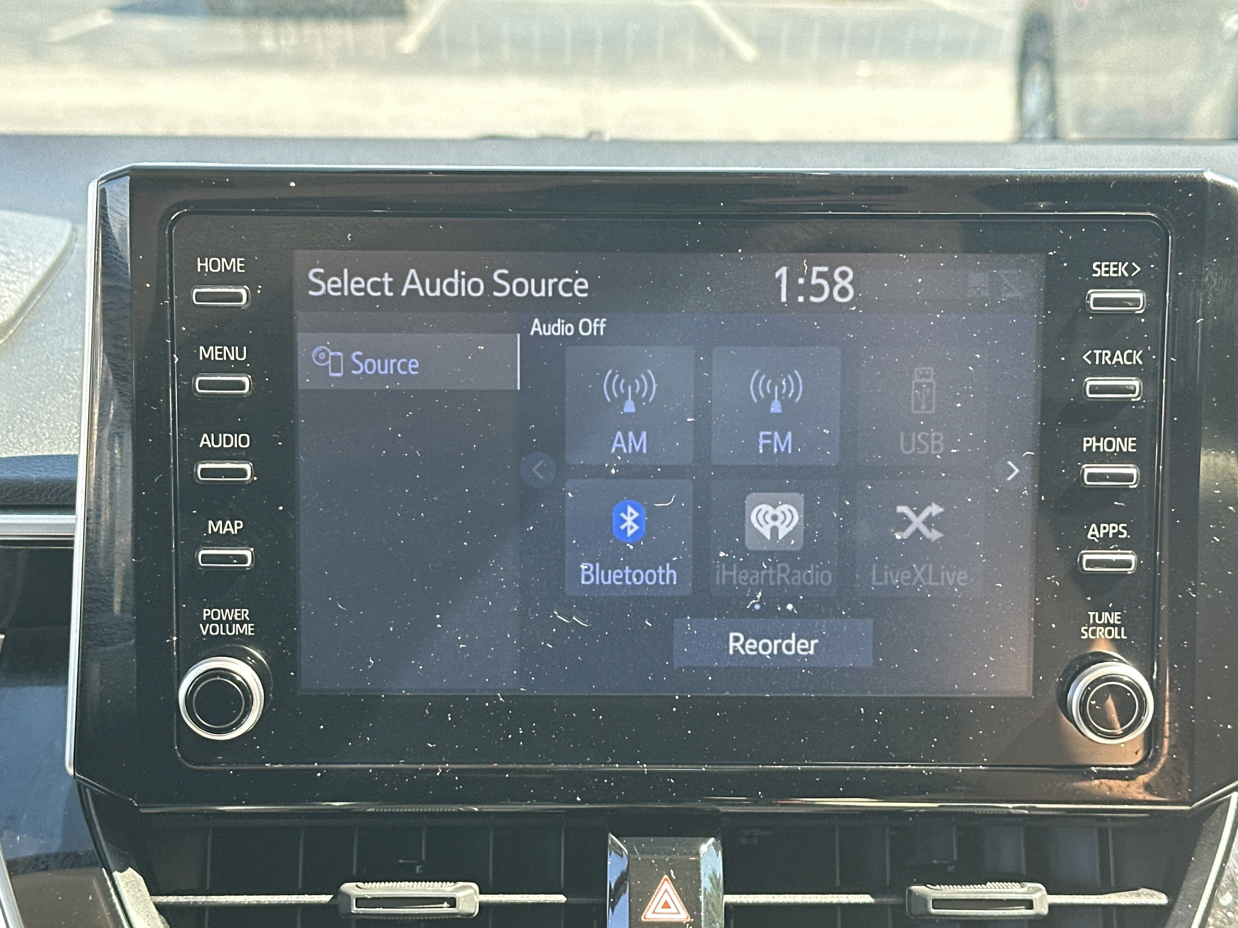 Used 2020 Toyota Corolla LE FWD image 23