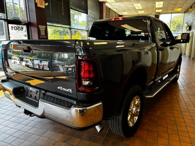 Used 2026 RAM 2500 Big Horn AWD/4WD image 10