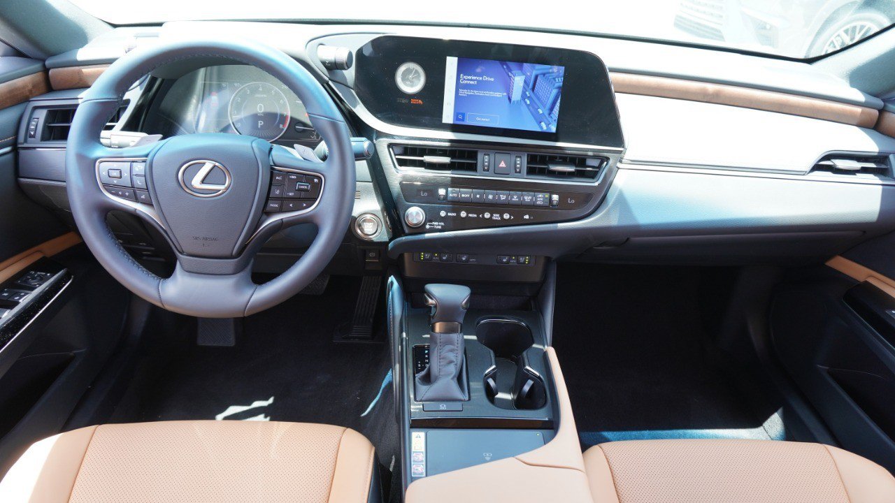 Certified 2024 Lexus ES 350 w/ Premium Package FWD image 28