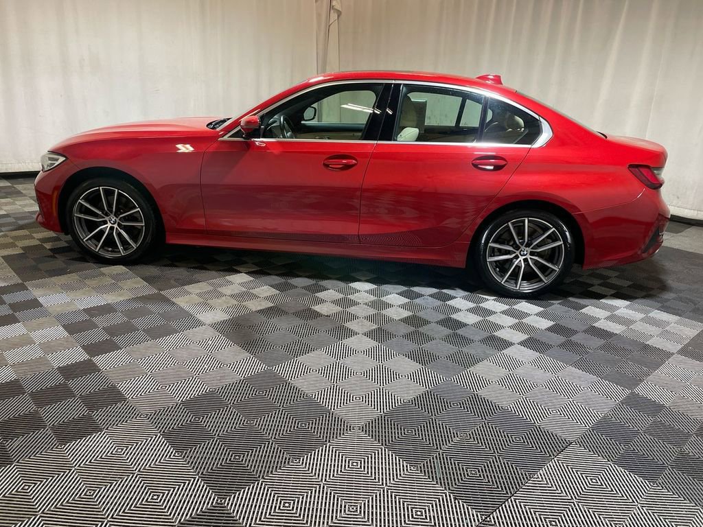 Used 2022 BMW 330i xDrive Sedan w/ Premium Package 2 image 8