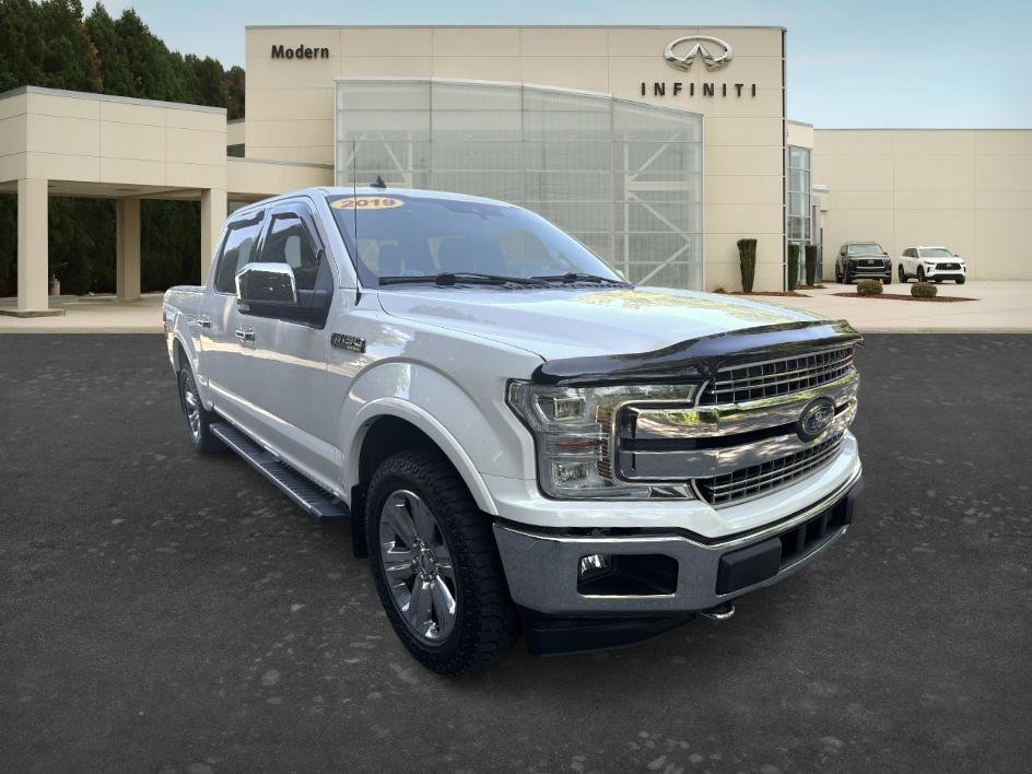 Used 2019 Ford F150 Lariat w/ Equipment Group 502A Luxury AWD/4WD image 3