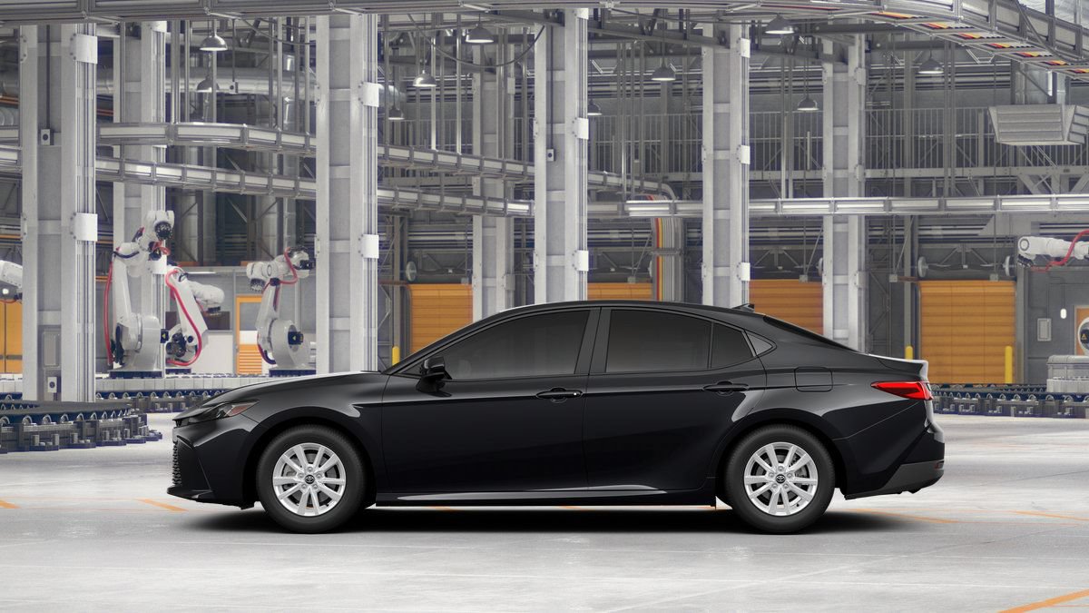 New 2026 Toyota Camry LE FWD image 4