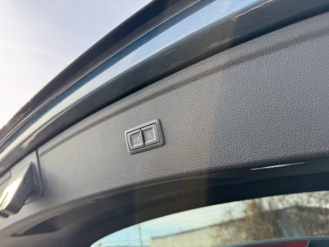 Used 2018 Audi Q5 2.0T Premium image 26