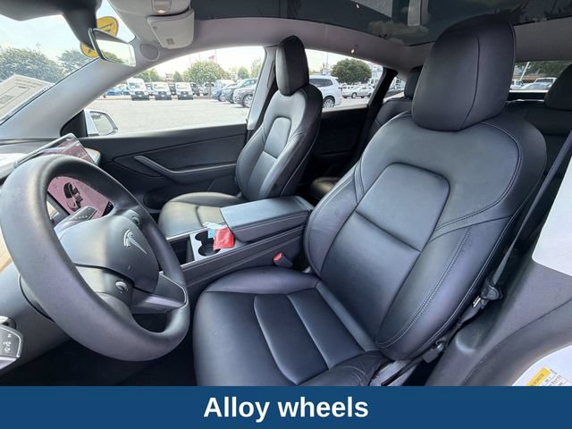 Used 2021 Tesla Model Y Long Range AWD/4WD image 11