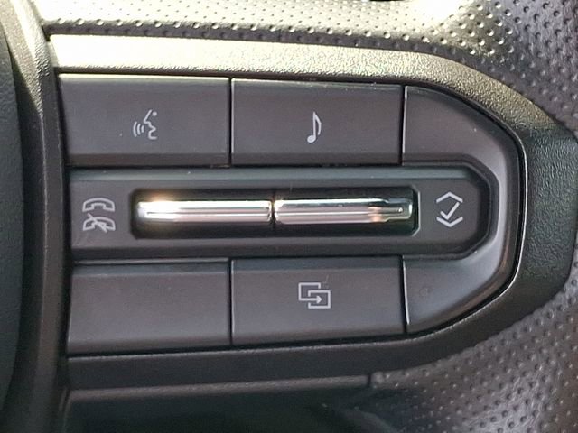 Used 2025 Chevrolet Colorado W/T w/ Advanced Trailering Package image 22