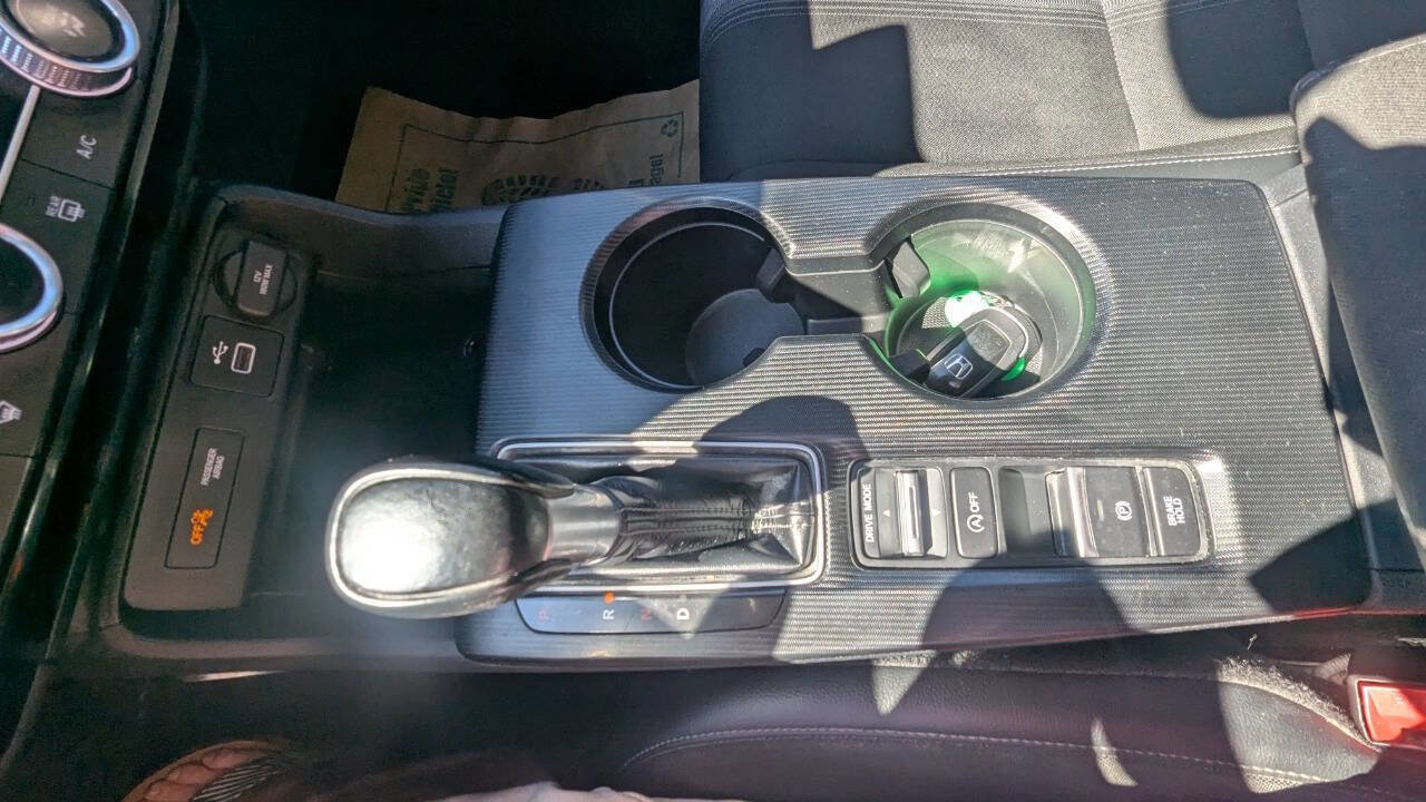 Used 2022 Honda Civic Sport image 8