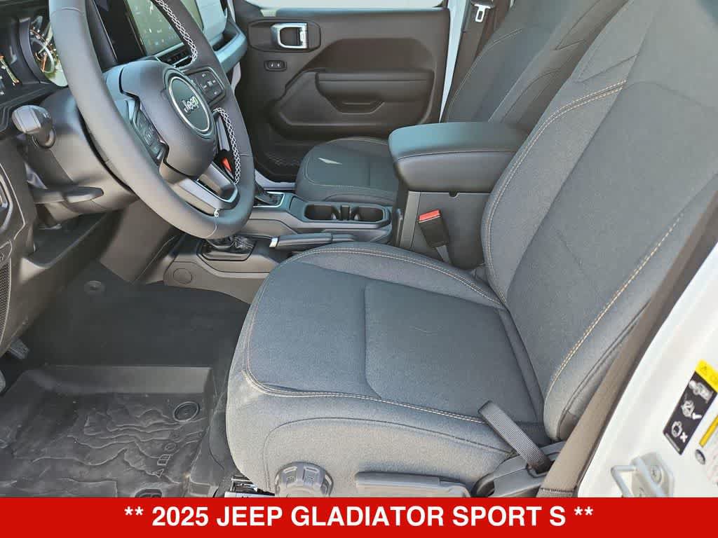 New 2025 Jeep Gladiator Sport AWD/4WD image 16