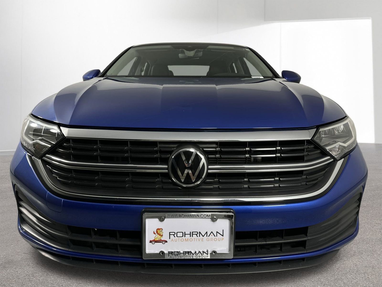 Used 2023 Volkswagen Jetta SE w/ Panoramic Sunroof Package image 26