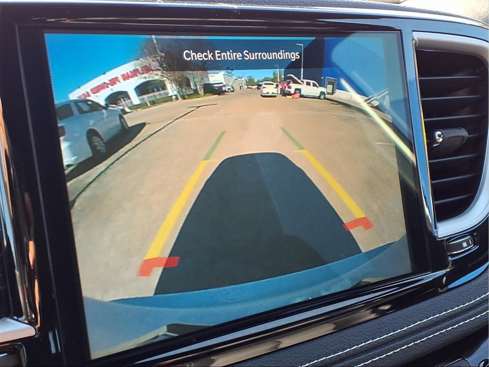 New 2026 Chrysler Pacifica Select w/ S Appearance Package image 13