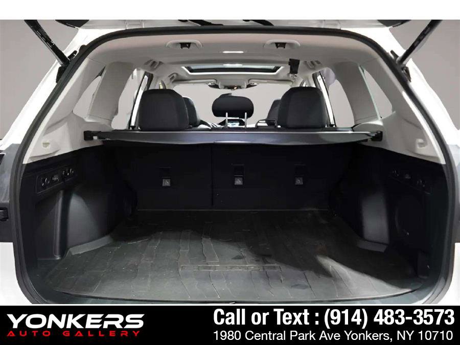 Used 2022 Subaru Forester Touring AWD/4WD image 29