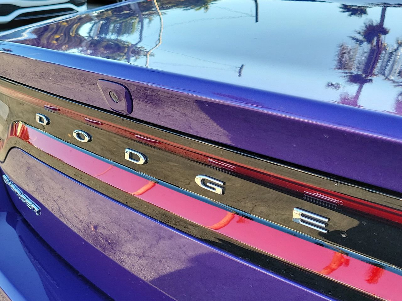 Used 2023 Dodge Charger SXT image 6