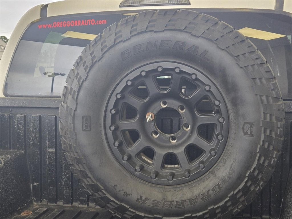 Used 2022 Toyota Tacoma TRD Sport w/ Technology Package image 17