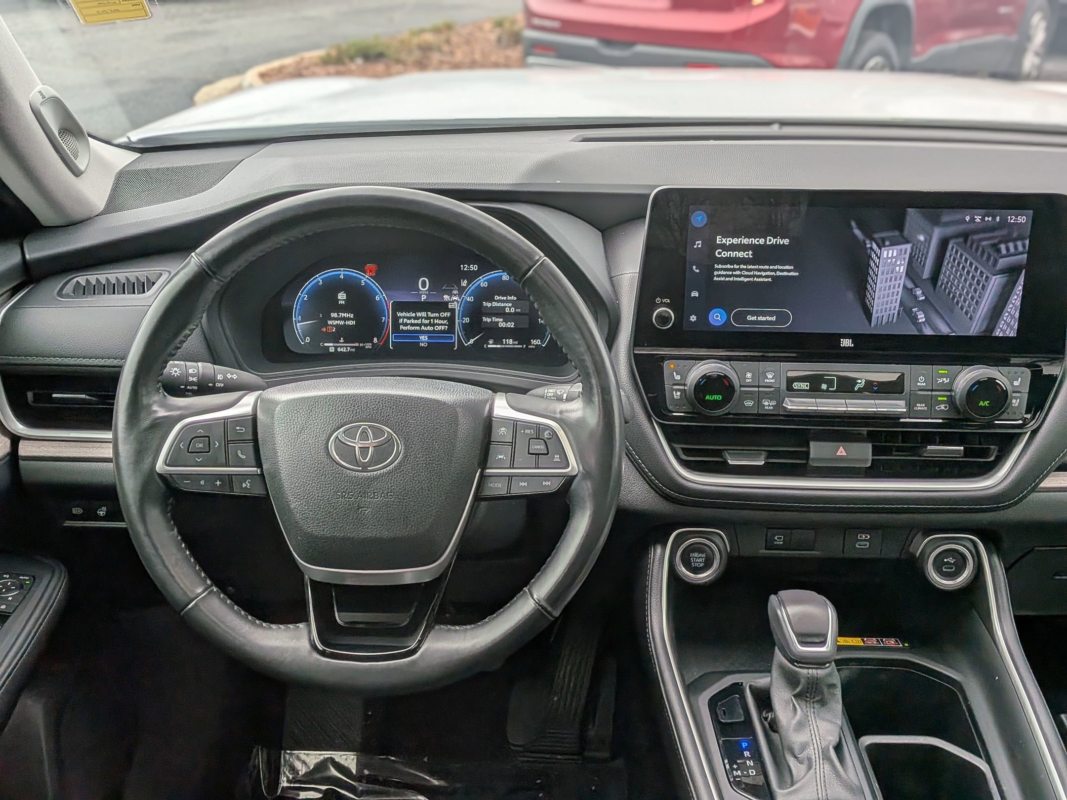 Used 2024 Toyota Grand Highlander Limited image 18