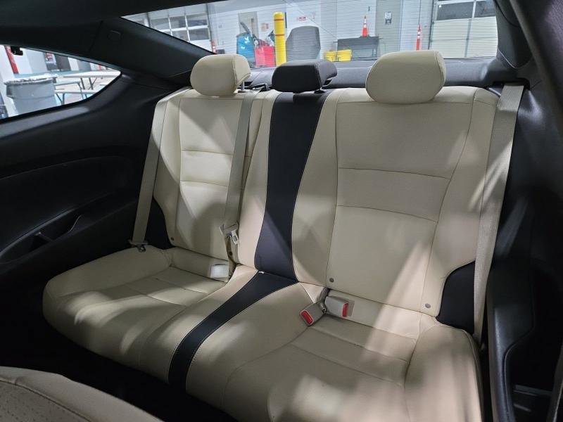 Used 2017 Honda Accord EX-L image 11