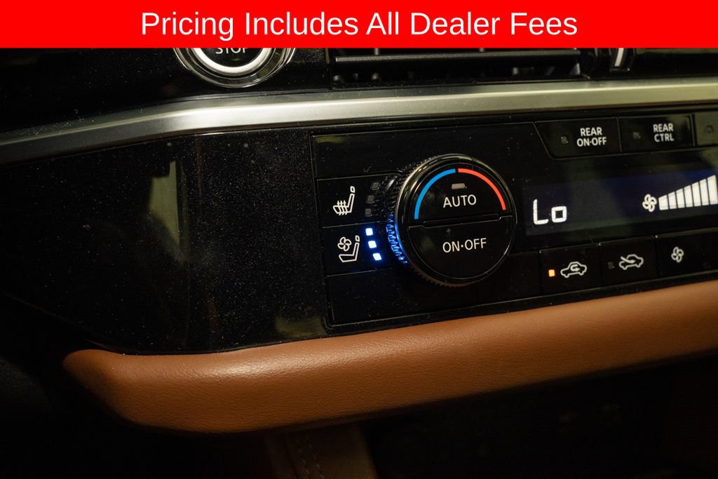 Certified 2023 Nissan Pathfinder Platinum FWD image 18