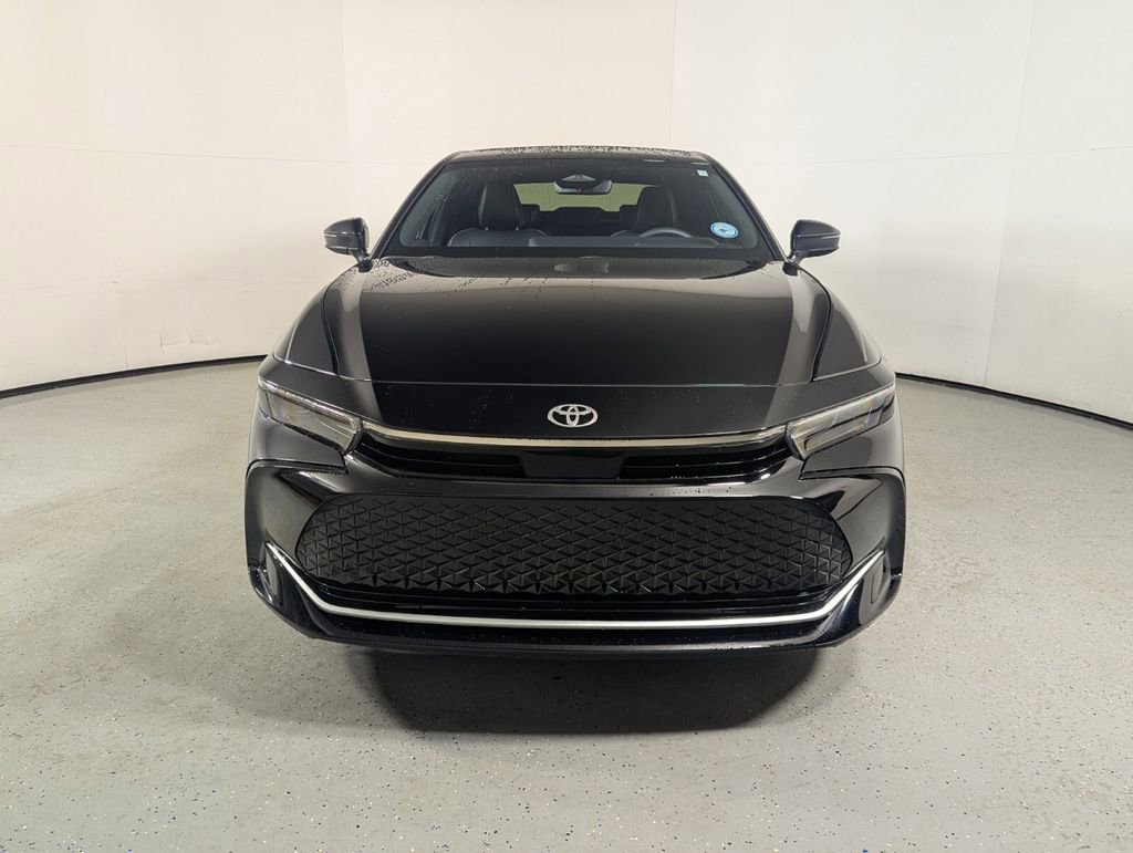 Used 2026 Toyota Crown XLE image 2