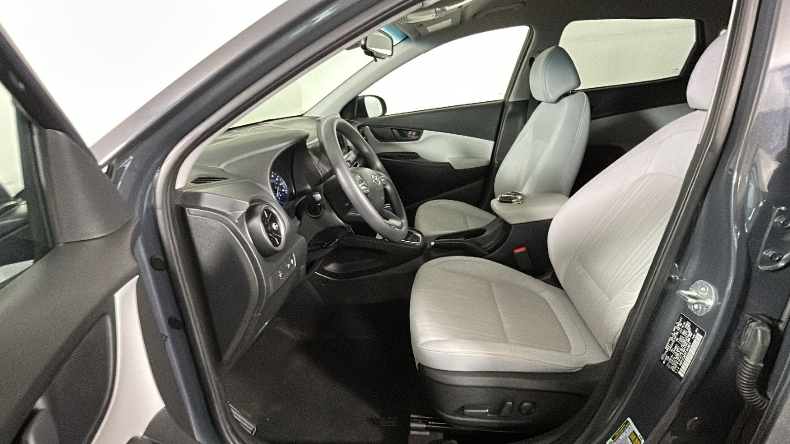 Certified 2023 Hyundai Kona SEL w/ Cargo Package AWD/4WD image 13