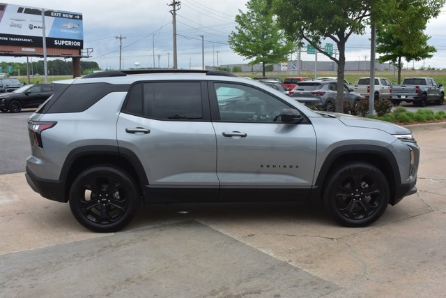 New 2026 Chevrolet Equinox LT w/ Midnight Edition image 4