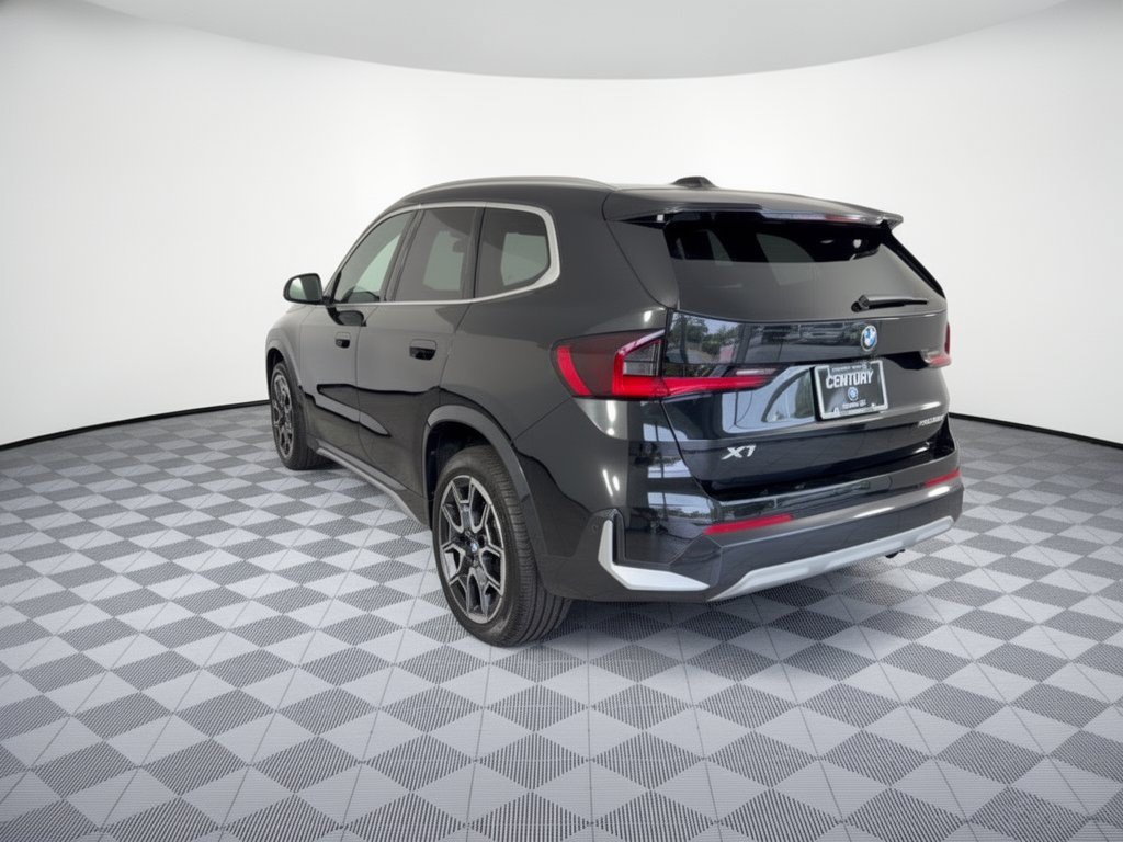 Certified 2026 BMW X1 xDrive28i AWD/4WD image 3