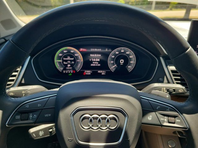Certified 2024 Audi Q5 e Premium Plus w/ Premium Plus Package AWD/4WD image 21