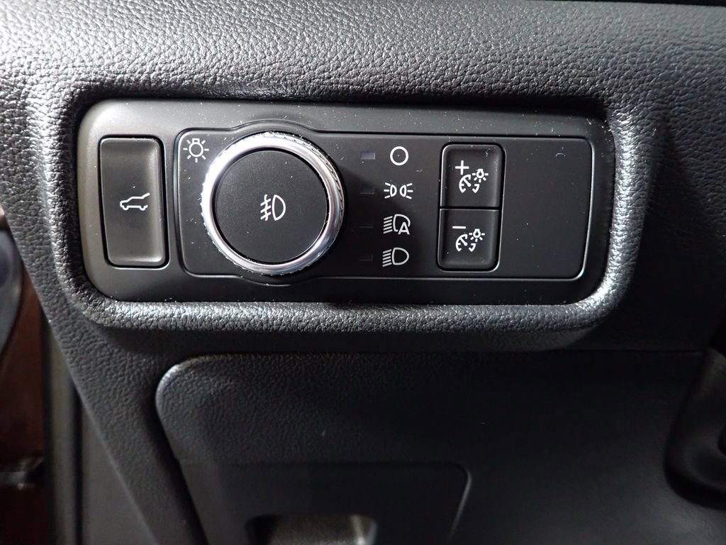 Used 2020 Ford Explorer ST w/ ST Street Pack image 28