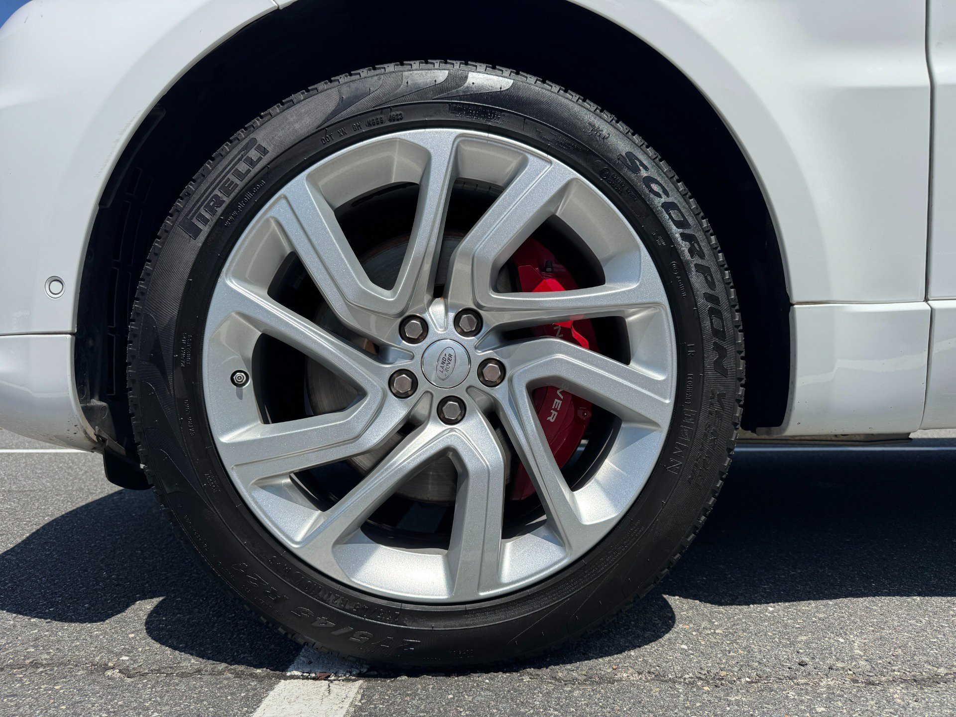 Used 2019 Land Rover Range Rover Sport Supercharged AWD/4WD image 77