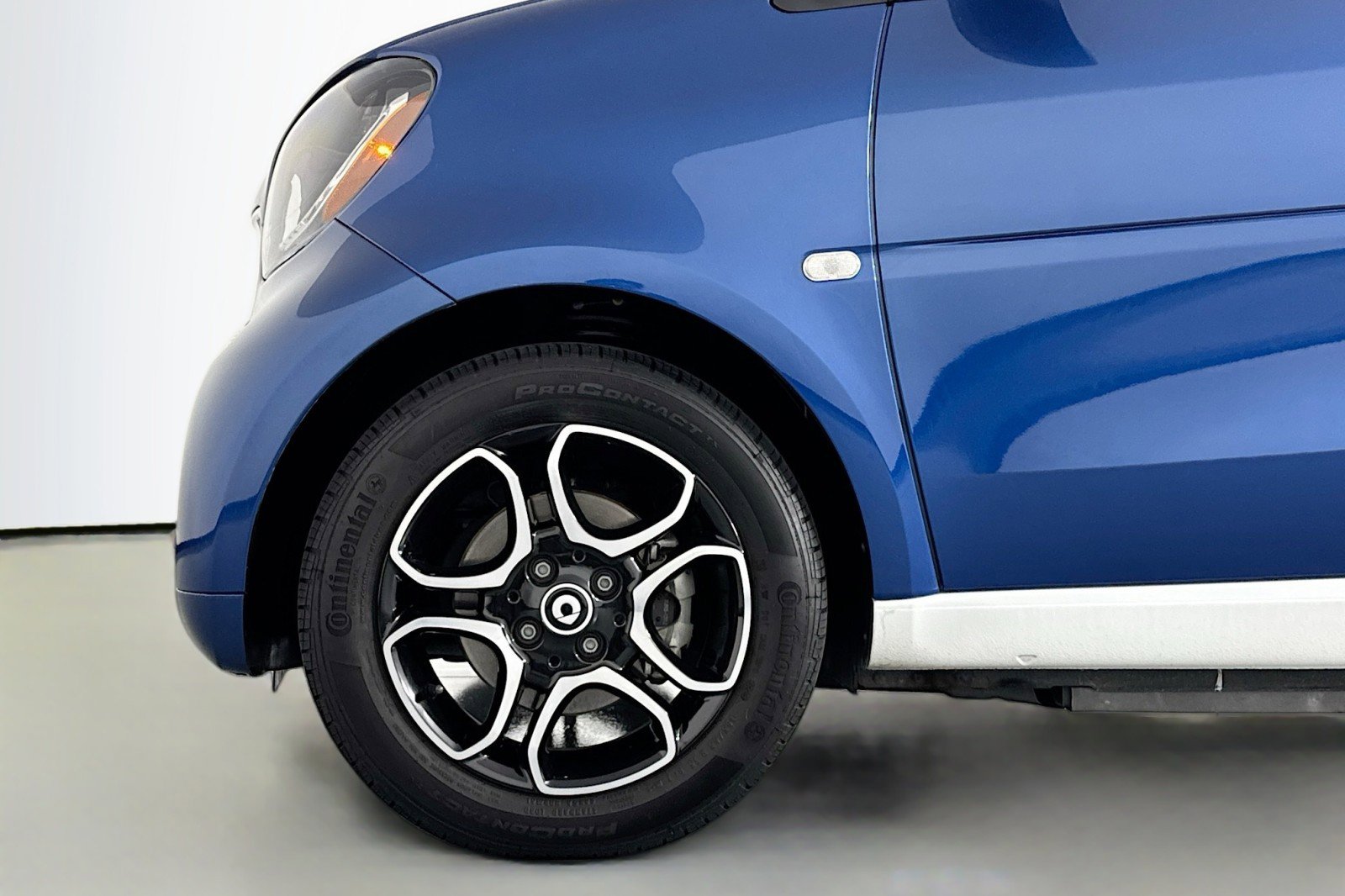 Used 2017 smart fortwo electric drive image 10