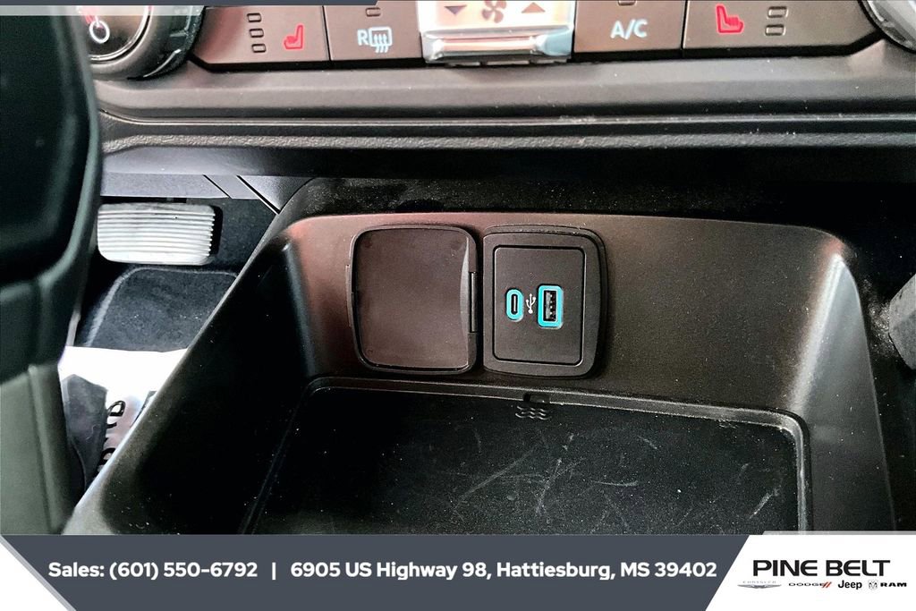 Used 2022 Ford Bronco Outer Banks image 23