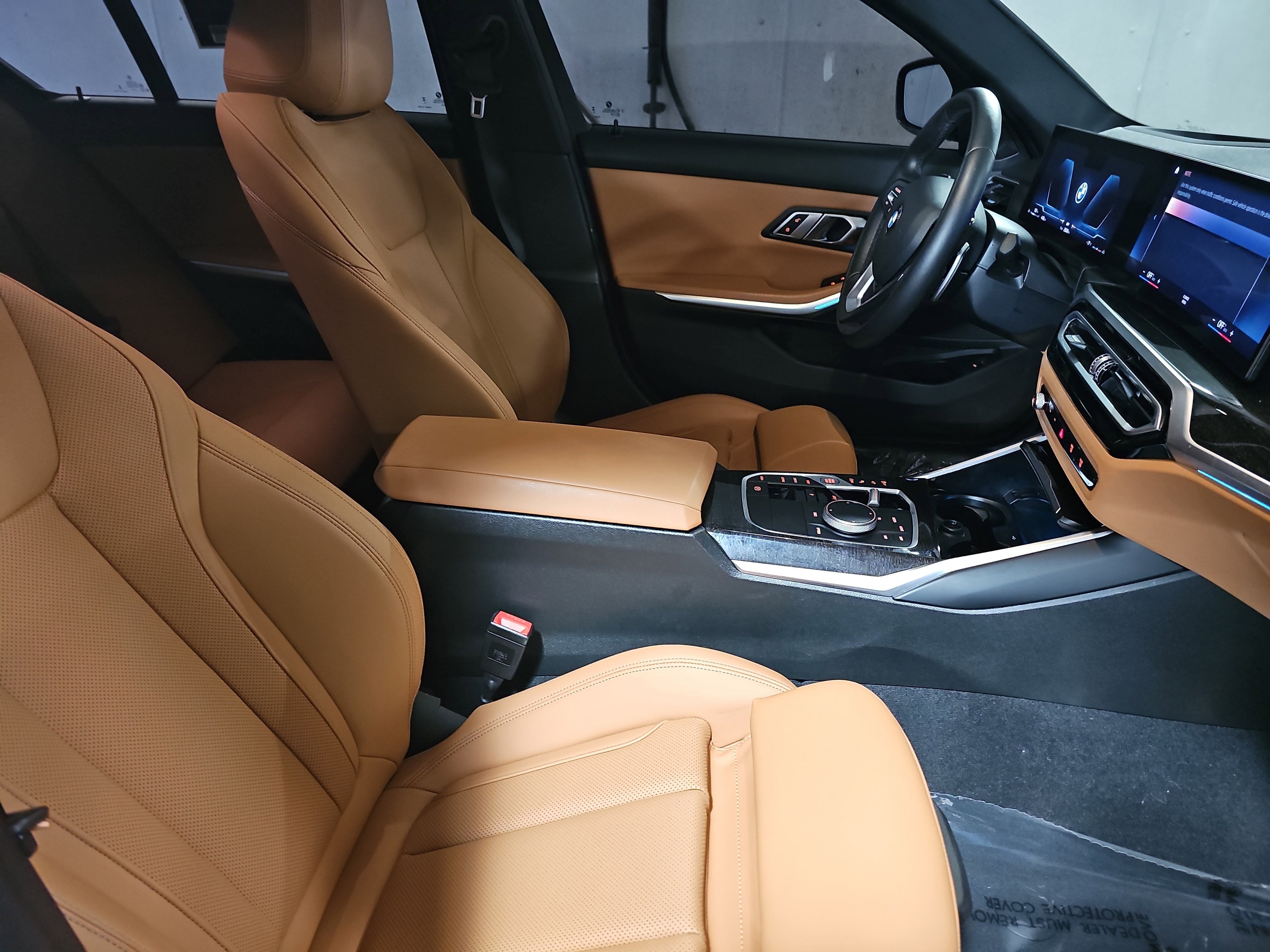 Certified 2023 BMW 330i Sedan w/ Premium Package image 11