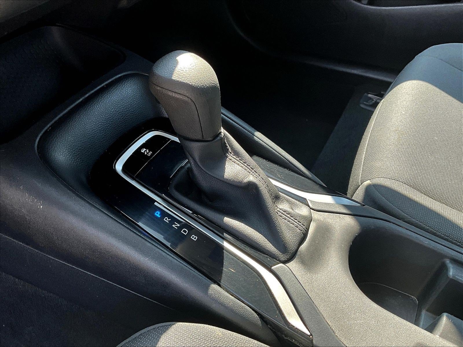 Used 2023 Toyota Corolla LE FWD image 18